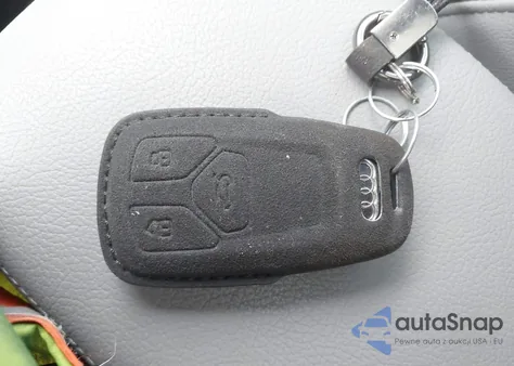 2018 Audi A5 2.0T Premium z USA, uszkodzony, nr VIN WAUTNAF56JA007695